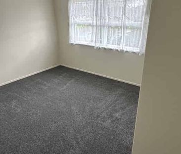 QUIET CENTRAL LOCATION - Photo 3