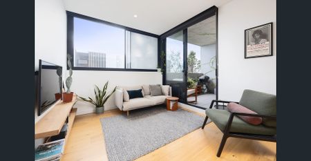 Modern style and effortless inner-city living - Photo 2