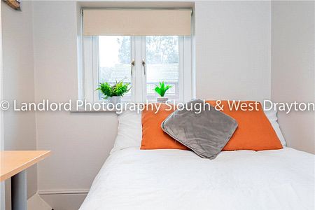 Cabell Road, Guildford - Photo 2