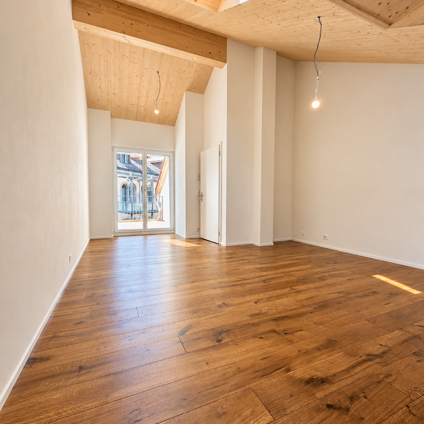 Exklusive 4.5-Zimmer-Maisonettewohnung mit Terrasse - Photo 1