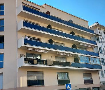 À Toulon, appartement en location 2 pièces avec Consult Meridional - Photo 1
