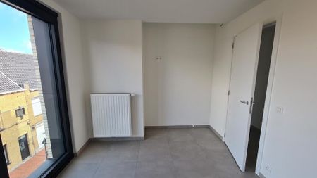 Nieuwbouw tweeslaapkamer-appartement (83m2) met terras en garagebox. - Foto 4