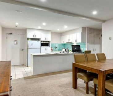 207/20 Playfield Street, Chermside QLD, Belconnen - Photo 2