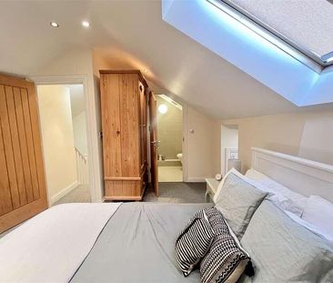 Evron Place, Hertford, SG14 - Photo 4