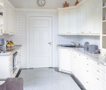 Saniertes, denkmalgeschütztes Wohnhaus mit Garten, Nebengebäuden u.... - Photo 6