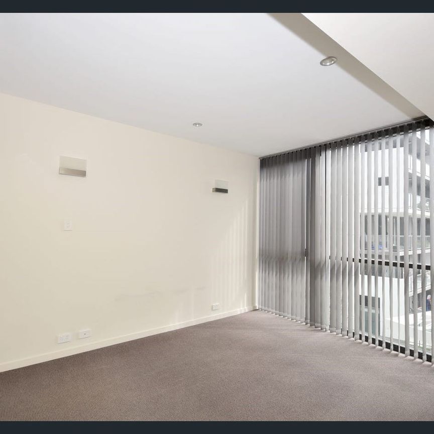 SIX MONTH LEASE ONLY - APARTMENT LIVING - LUXURY 1x1!!! - Photo 1