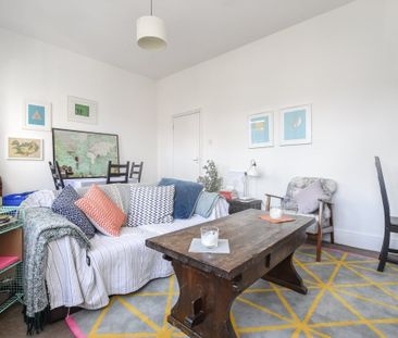 1 bedroom flat to rent - Photo 2