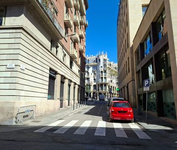 Vila de Gràcia, Catalonia - Photo 2