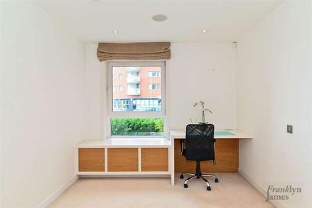 Poseidon Court, Homer Drive, E14 - Photo 3