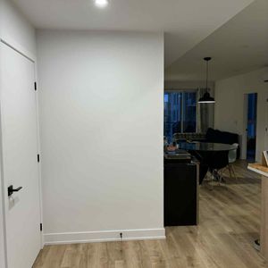 Appartement à Louer - 3½ + Den/bureau - Photo 3