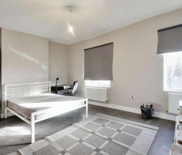 Wellington Road, Uxbridge, UB8 - Photo 3