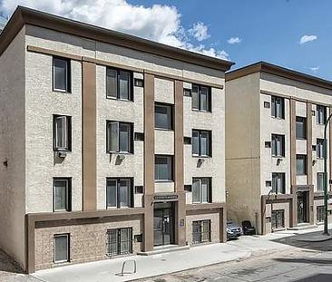 University Manor I & II | 391 Balmoral Street, Winnipeg - Photo 1