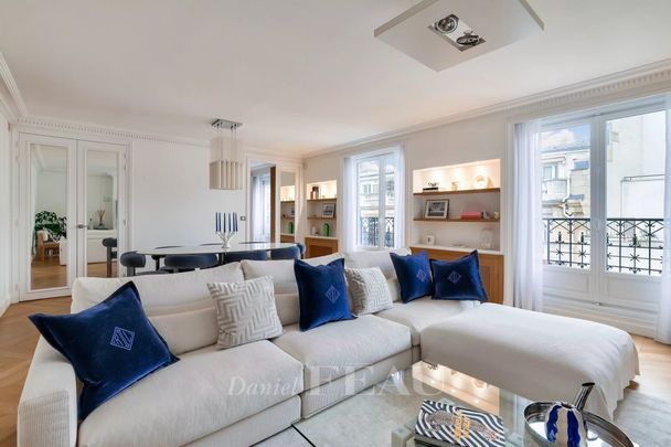 Paris XVIe - Chaillot, rue de Lübeck - Photo 1