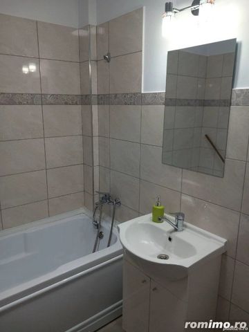 3 camere in zona Modern - Photo 5