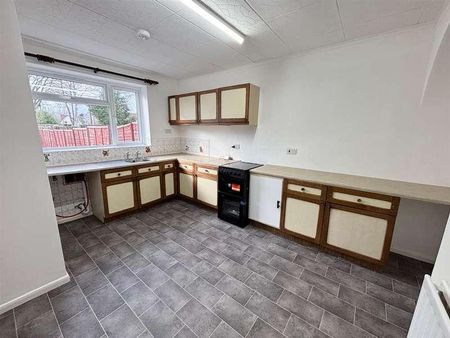 Arbury Hall Road, Shirley, Solihull, B90 - Photo 4