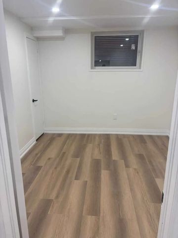 For Lease - 525 Seymour Drive Unit# Basement, Oakville, Ontario - Photo 2