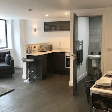 Modern Studio Apartment in the Heart of Sheffield - Photo 1