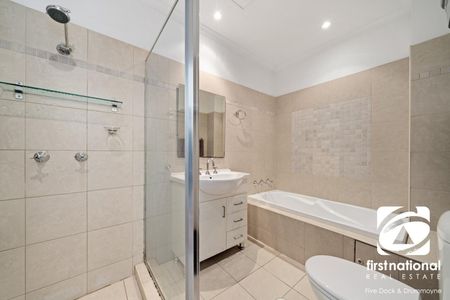 MODERN RESORT LIVING - KINGSWILLIAM - Photo 4