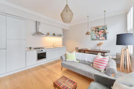 2 bedroom flat to rent - Photo 3