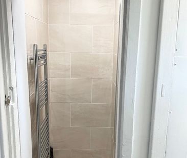 Studio Flat, Arbourthorne Road, S2 - Photo 1