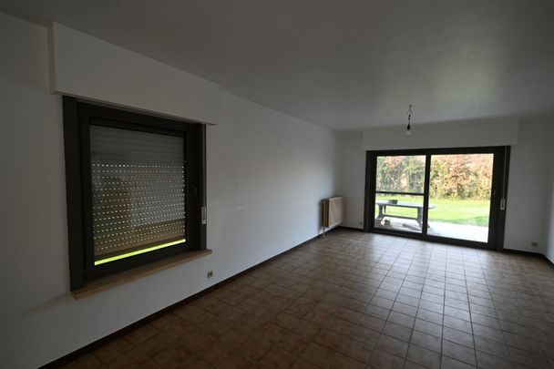 Woning met 4 slpks, tuin en garage - Photo 1