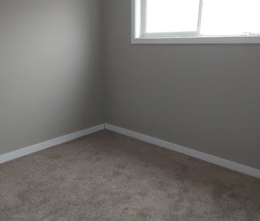 489 Smith St, Regina - Photo 1