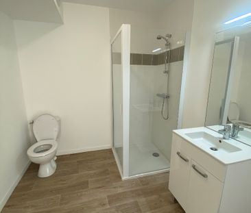 Location d'un appartement T3 (64 m²) à FLEURY SUR ORNE - Photo 4