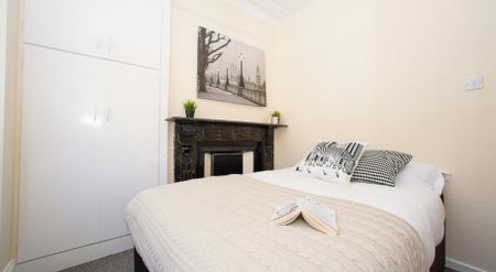 71 Headingley Avenue, Headingley, Leeds, LS6 3ER - Photo 2