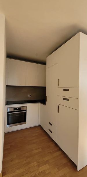 Moderno Appartamento 3 Locali Completamente Ristrutturato A Val Mara - Foto 1