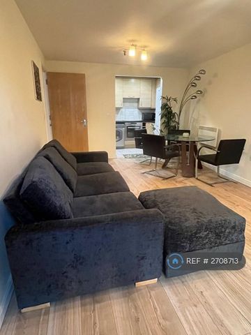 1 bedroom flat to rent - Photo 2