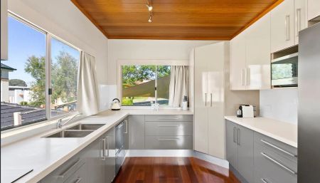 “WONDERFUL INDOOR AND OUTDOOR SPACE” - Photo 5
