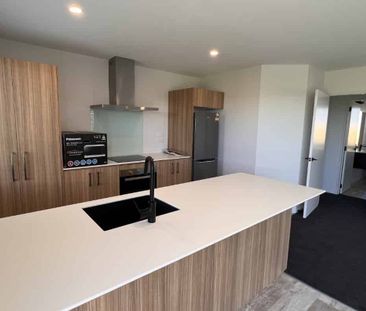 4 bedroom home in Rolleston - Photo 4