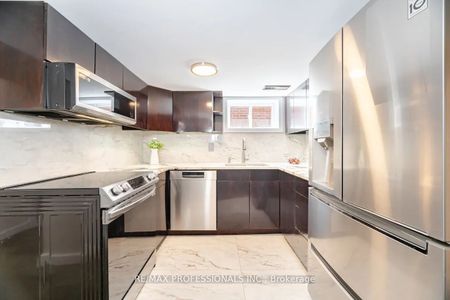 For Lease - 39 Old Oak Road Unit# Bsmt, Toronto, Ontario - Photo 4