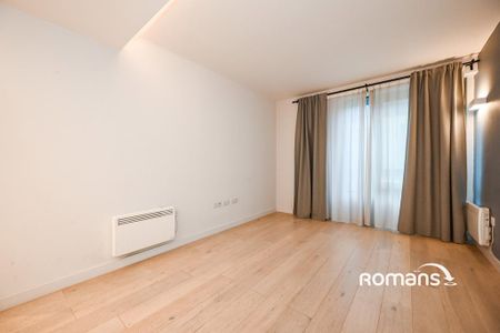 1 bedroom flat to rent - Photo 2