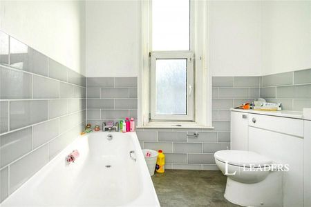 1 bedroom house to rent Victoria Road North, Southsea, Hampshire, PO5 - Photo 5