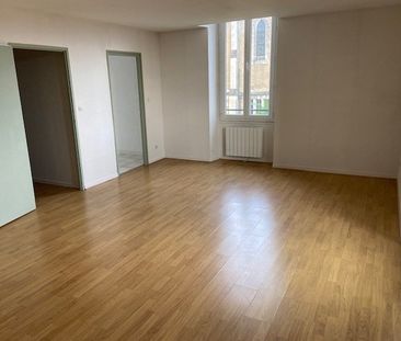 Location Appartement 2 pièces 59m² ANGOULEME 16000 - Photo 5