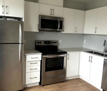 For Lease - 402 East Mall Drive Unit# 318A, Toronto, Ontario - Photo 1