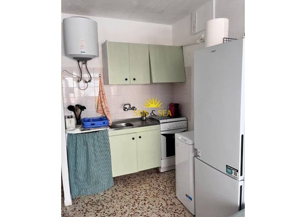 TWO-BEDROOM APARTMENT – TORREVIEJA