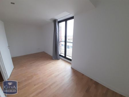 Location Appartement 4 pièces 76m² ST ANDRE LEZ LILLE 59350 - Photo 2