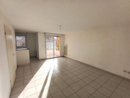 location Appartement T2 DE 42.26m² À TOULOUSE - Photo 3