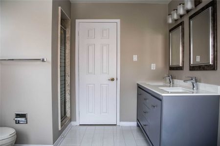 For Lease - 66 Devonsleigh Boulevard, Richmond Hill, Ontario - Photo 3