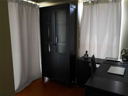 For Lease - 763 Bay Street Unit# 2202, Toronto, Ontario - Photo 2