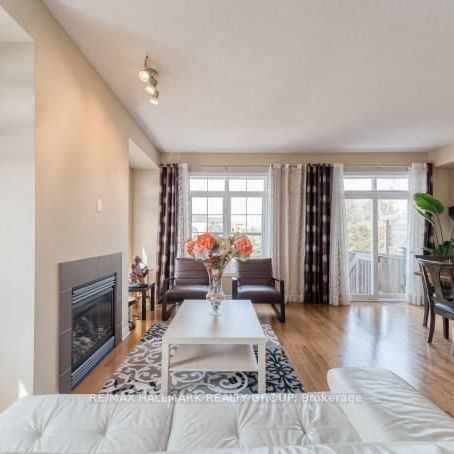 For Lease - 401 Foxhall Way, Kanata, Ontario - Photo 1