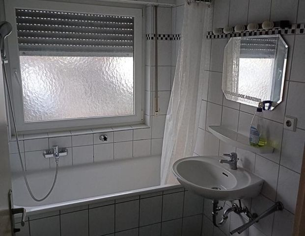 Schöne 2 Zimmer-Wohnung in Ludwigsburg-Poppenweiler - Foto 1