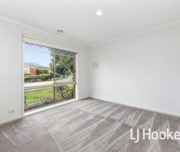 STUNNING 3 BEDROOM UNIT IN QUIET LOCATION! - Photo 6