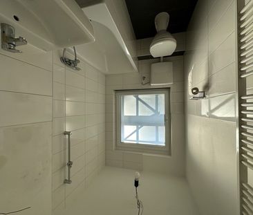 Geräumige 3-Zi.-Erdgeschosswohnung mit Balkon! - Foto 1