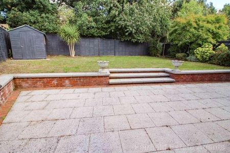 Ash Vale, Maple Cross, Rickmansworth, WD3 - Photo 3