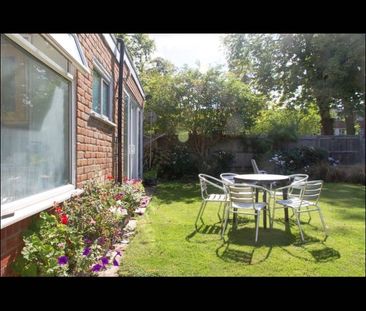 Room in a Shared House, Thornton Road, SW12 - Photo 6