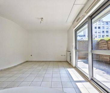 Location Appartement 2 pièces 49m² - Photo 3