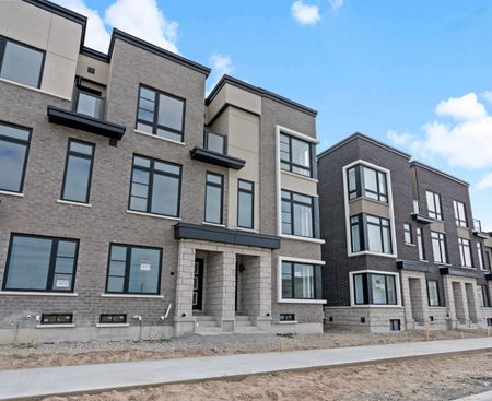 For Lease - 2600 Castlegate Crossing Unit# 84, Pickering, Ontario - Photo 5